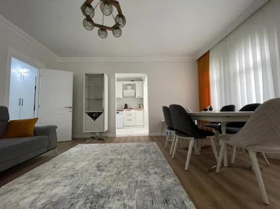 Armutalan Mahallesi A'dan Z'ye Komple Yenilenmiş 2+1 Satılık Daire