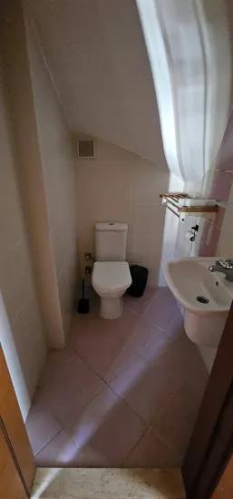 Marmaris Camii Avlu Mahallesi Havuzlu Sitede Lüks 3+1 Kiralık Eşyalı Çatı Dubleksi
