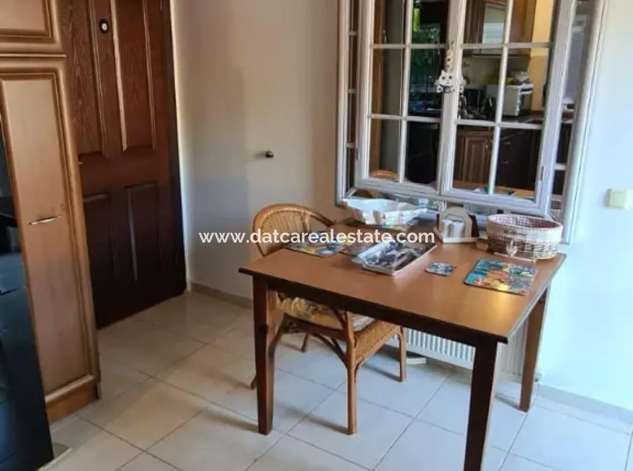 Marmaris Armutalan Mevkiinde Tam Müstakil Bahçeli Havuzlu Satılık Villa