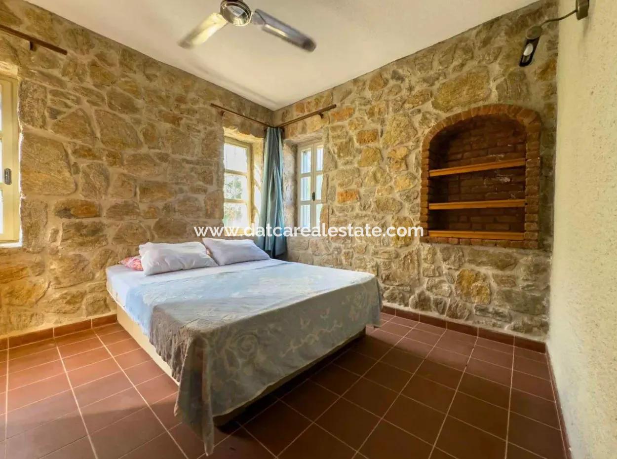 Eski Datça Köyünde Tam Müstakil 150M2 Arsa İçerisinde 4+1  Satılık Taş Villa