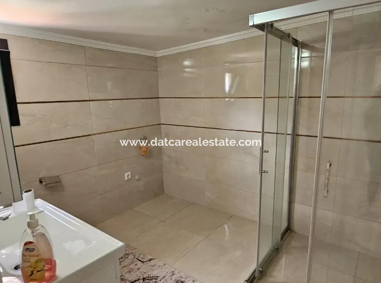 Beldibi Mahallesi Kiralık  3+1 Çatı Dubleks Eşyalı Daire
