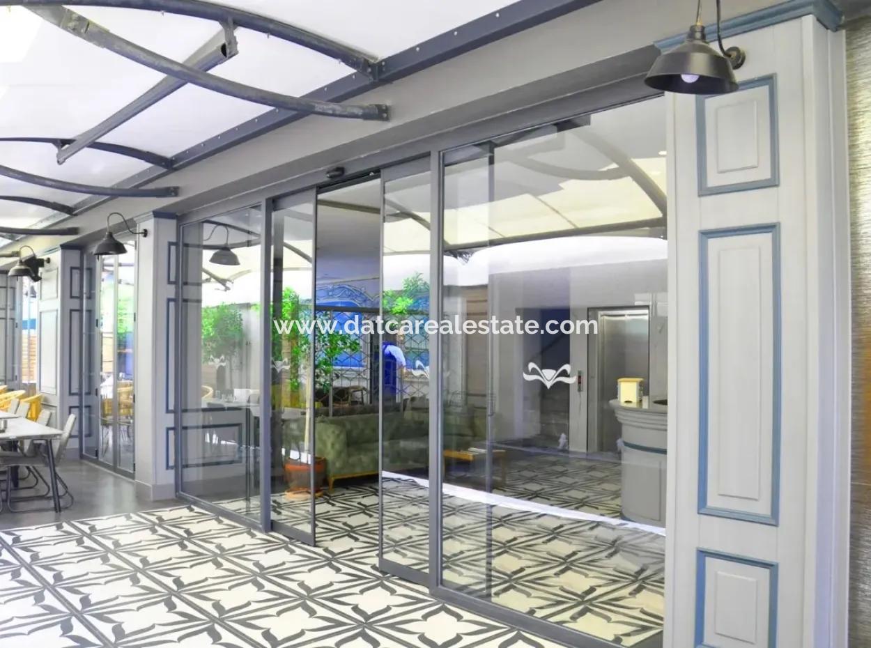 Marmaris Denize Sifir Oteller Tatil Dukkani
