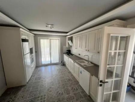 Marmaris İlçesi Selimiye Mahallesinde Muhteşem Deniz Manzaralı Yüzme Havuzlu 3 Oda 1 Salon 140M2 2 Adet Satılık Villa
