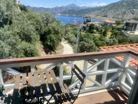 Marmaris İlçesi Selimiye Mahallesinde Muhteşem Deniz Manzaralı Yüzme Havuzlu 3 Oda 1 Salon 140M2 2 Adet Satılık Villa
